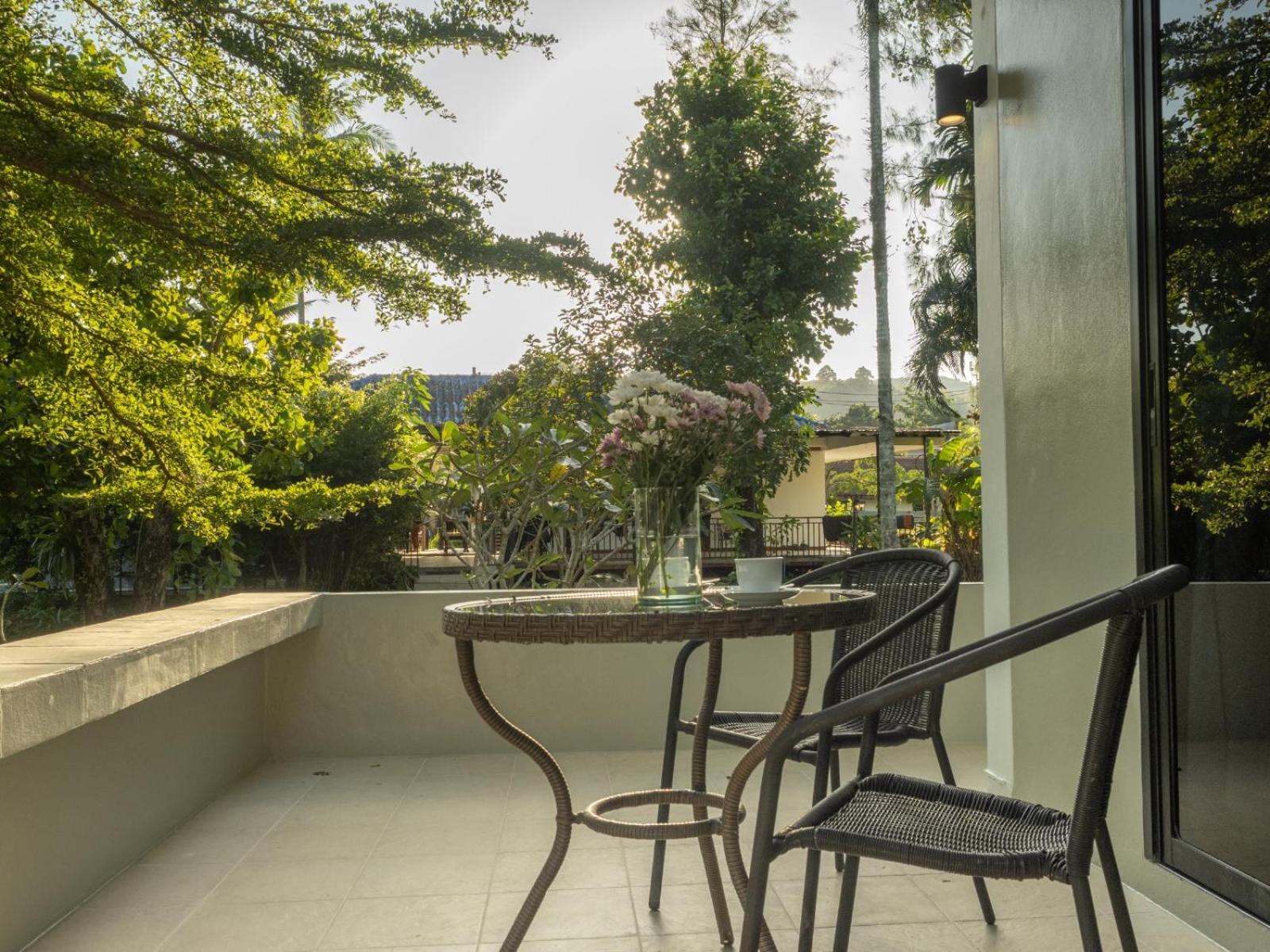 Isara Nai Yang Resort Bagian luar foto