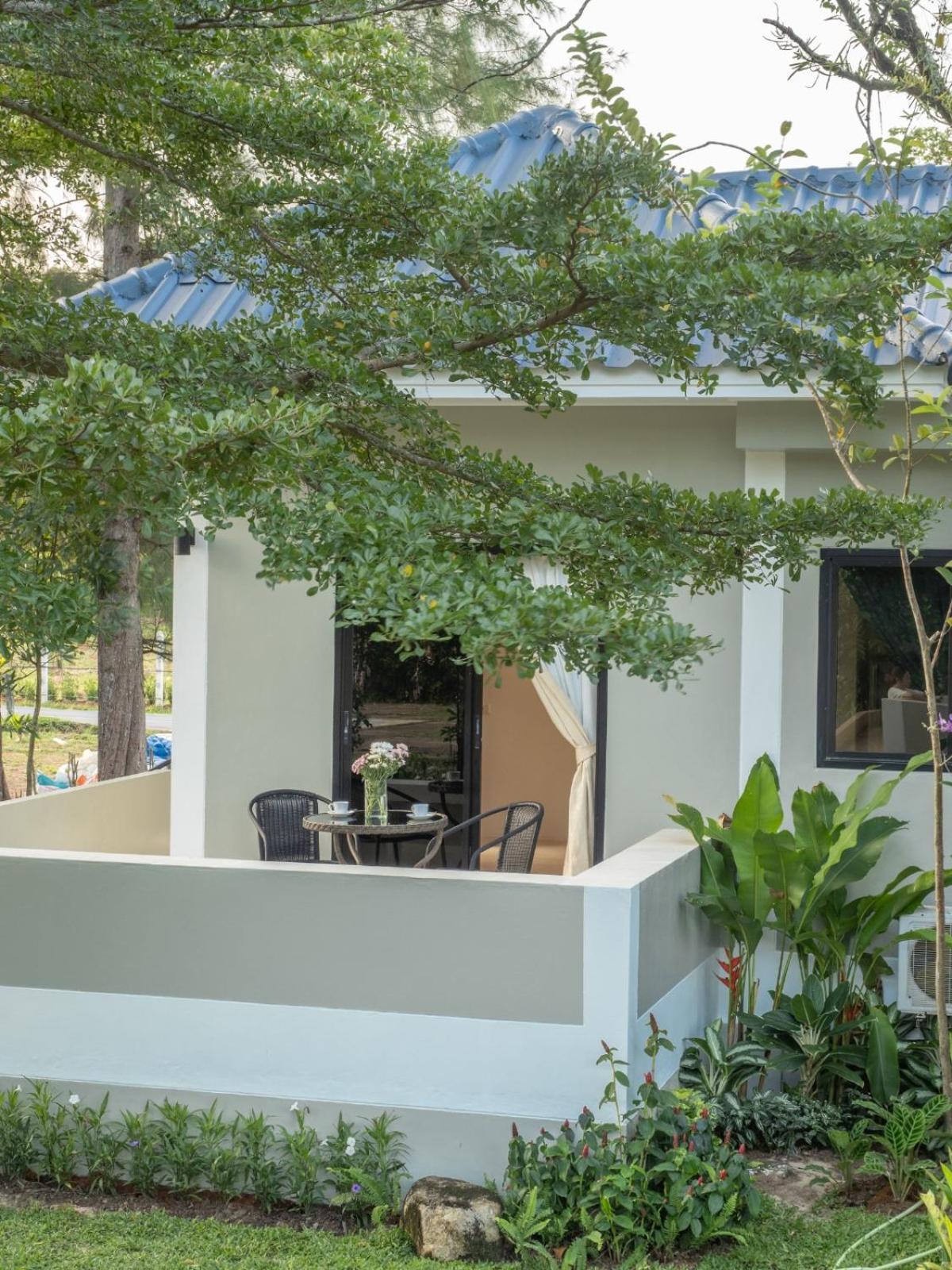 Isara Nai Yang Resort Bagian luar foto